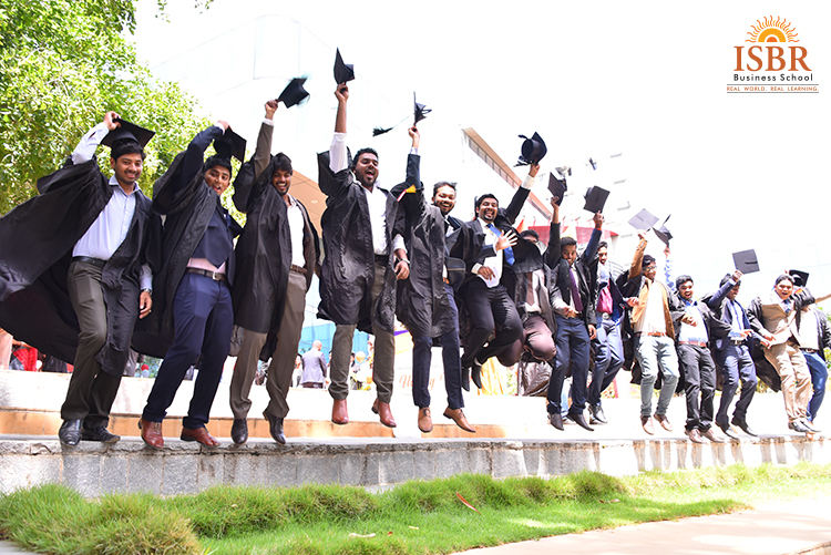 10 Best Benefits Of PGDM Over MBA