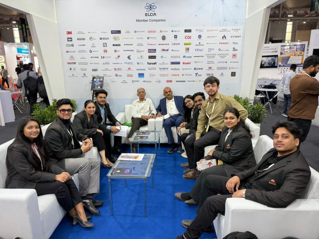 ISBR students interacting with founders and investors at Bangalore Tech Summit 2025.