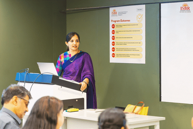 “Sneha Rao presenting FPM Viva Voce research