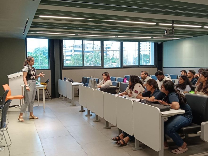 MBA students attending an Alumni Industry Connect session on career options in business analytics with cybersecurity business analyst speaker.