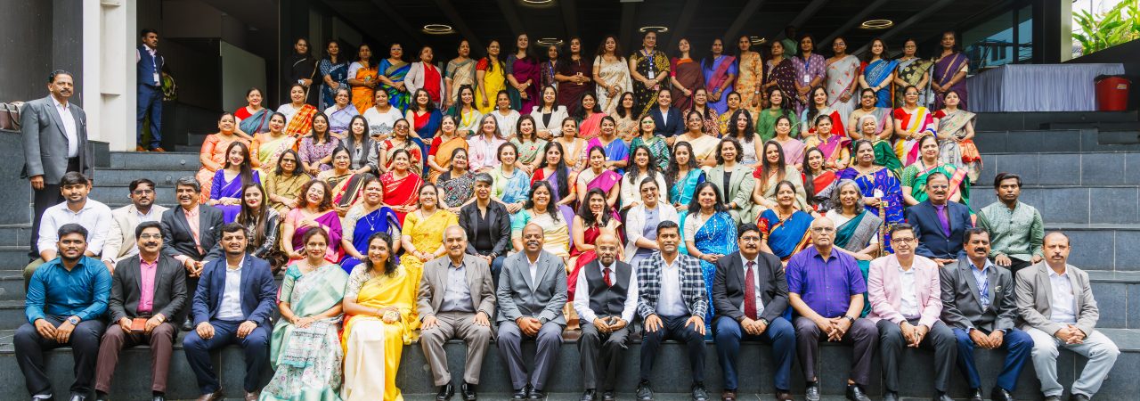 Dr. Sangeeta Katti receiving the Abhinandana 2026 Power Star Award