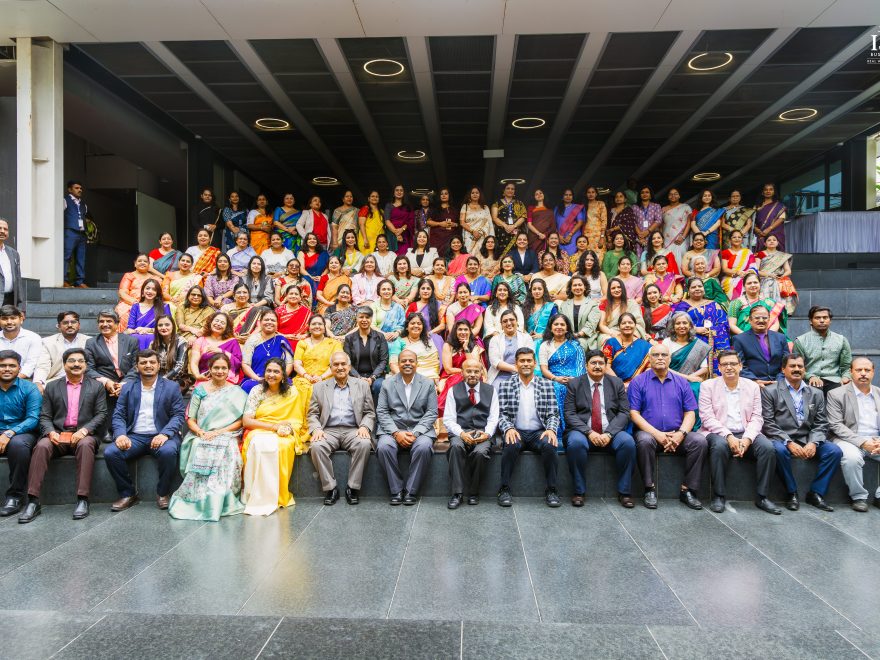 Dr. Sangeeta Katti receiving the Abhinandana 2026 Power Star Award